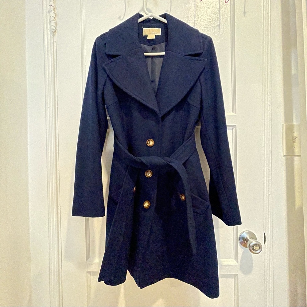 Michael Kors Coat size Large